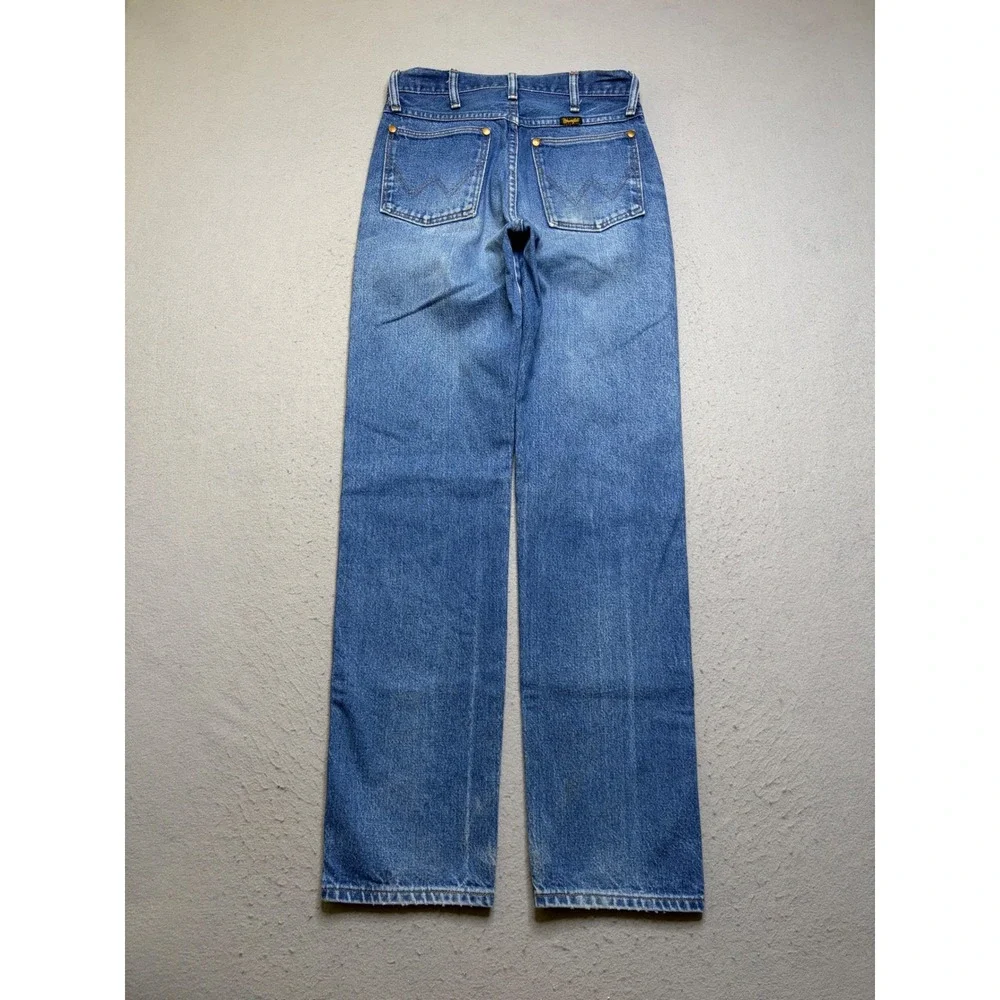 Wrangler Jeans Women 29x34 13MWZ Cowboy Cut Vintage 90s Made in USA Distressed